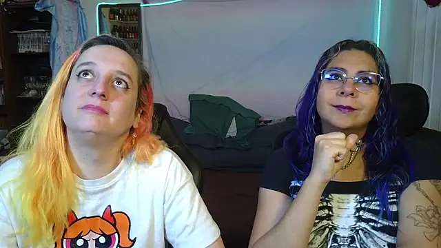 Snapshot of Evelan420 chatting on 24, 2, 2026 Evelan420 online show from 24, 2, 2026