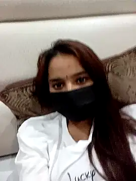 College Girl-M online show from 21, 1, 2025