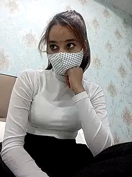 College Girl-M online show from 28, 1, 2025