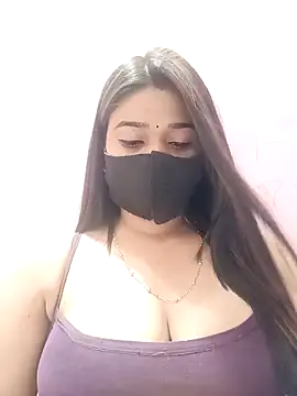 Snapshot of Simran-001 chatting on 26, 4, 2026 Simran-001 online show from 26, 4, 2026