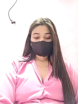 Snapshot of Simran-001 chatting on 1, 5, 2026 Simran-001 online show from 1, 5, 2026