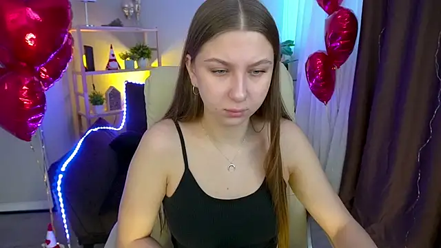 AureliaBliss  online show from 18, 2, 2025