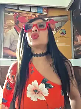 Snapshot of willow_boobs chatting on 9, 3, 2025 willow boobs online show from 9, 3, 2025