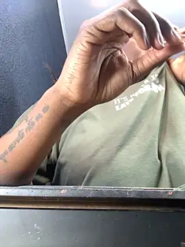 NatyParker online show from 15, 10, 2025