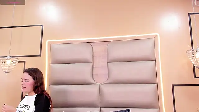 CAYLINCOLLINS online show from 1, 12, 2025