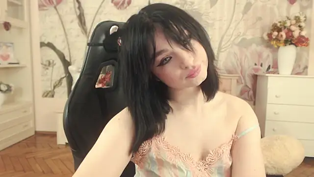 BritneyBarker online show from 5, 3, 2026