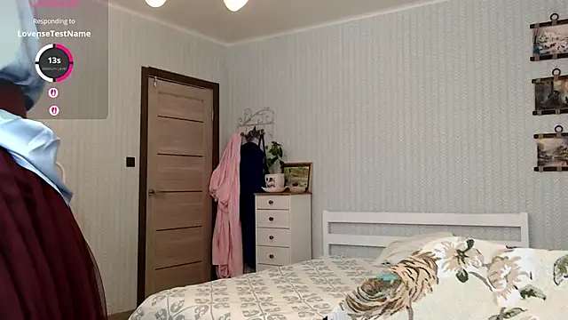 Soffya Soy online show from 9, 4, 2026