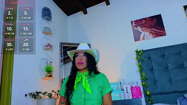 Akemirosse online show from 13, 10, 2025