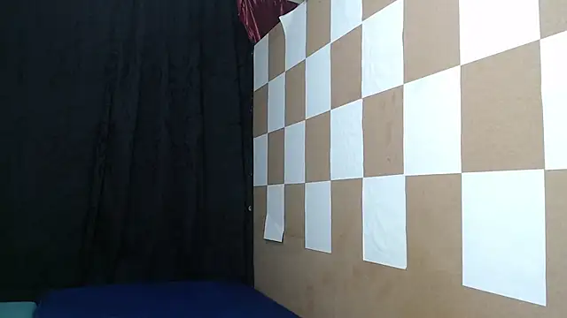 Snapshot of HENRY_SENNI chatting on 4, 2, 2025 HENRY SENNI online show from 4, 2, 2025