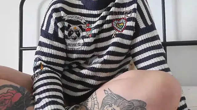 bunnyfox420 online show from 13, 4, 2026