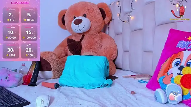 Sexy valgirl online show from 28, 1, 2025