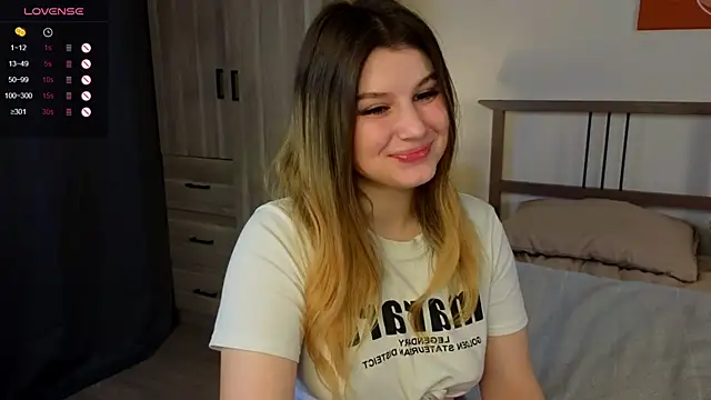 Snapshot of nawuwu chatting on 24, 1, 2025 nawuwu online show from 24, 1, 2025