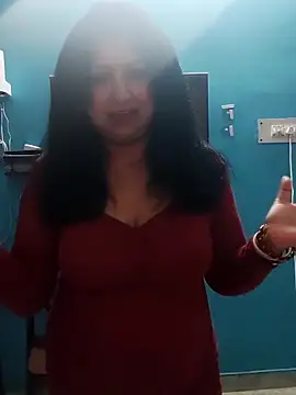 horny lizia online show from 25, 2, 2026