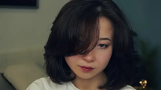 VeronaCritchlow online show from 30, 1, 2025