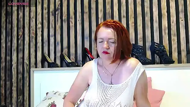 Snapshot of Alis_Lovi chatting on 23, 6, 2026 Alis Lovi online show from 23, 6, 2026