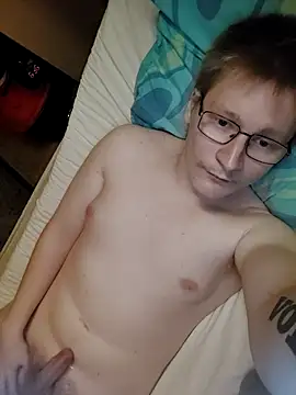 Snapshot of Arttuforyounakedboy chatting on 1, 3, 2026 Arttuforyounakedboy online show from 1, 3, 2026