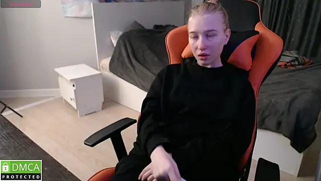 crystalyss online show from 21, 2, 2025