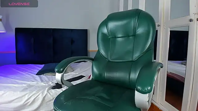 Im Kael online show from 31, 1, 2025