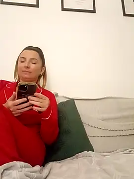 Snapshot of MolliexLexi1 chatting on 24, 1, 2025 MolliexLexi1 online show from 24, 1, 2025