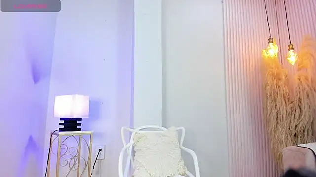 Snapshot of alana_rossetti chatting on 6, 3, 2026 alana rossetti online show from 6, 3, 2026