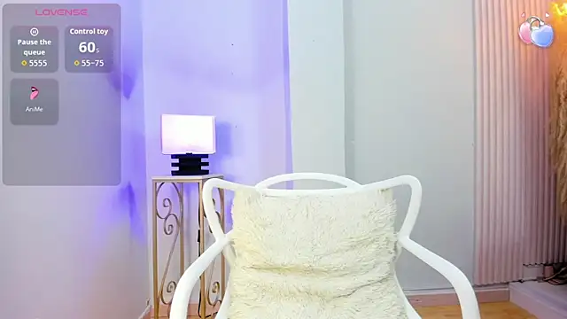 Snapshot of alana_rossetti chatting on 9, 4, 2026 alana rossetti online show from 9, 4, 2026