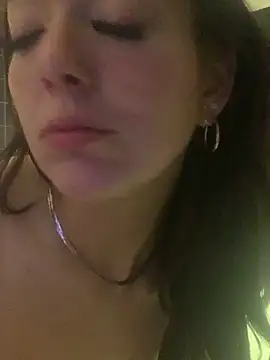 Hornyamy026 online show from 4, 2, 2026