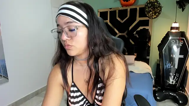 Billie Jhonson  online show from 15, 10, 2025