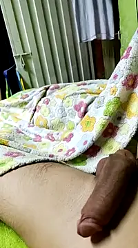 Snapshot of andresiito203 chatting on 5, 2, 2025 andresiito203 online show from 5, 2, 2025