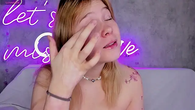Snapshot of Amy_Kimberlly chatting on 24, 9, 2025 Amy Kimberlly online show from 24, 9, 2025