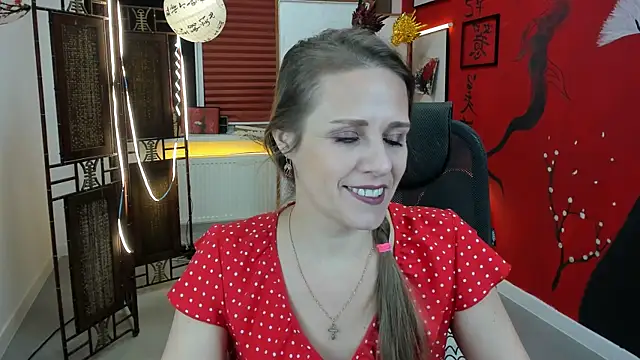 EmiliaBedy online show from 9, 2, 2025