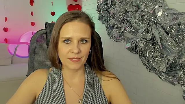 EmiliaBedy online show from 18, 2, 2025