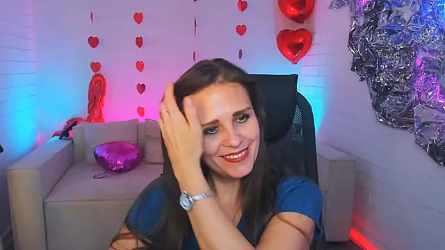 EmiliaBedy online show from 6, 3, 2025