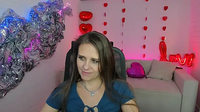 EmiliaBedy online show from 18, 3, 2025