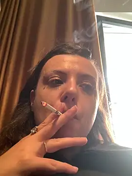 Snapshot of bunnythetailor chatting on 22, 7, 2026 bunnythetailor online show from 22, 7, 2026