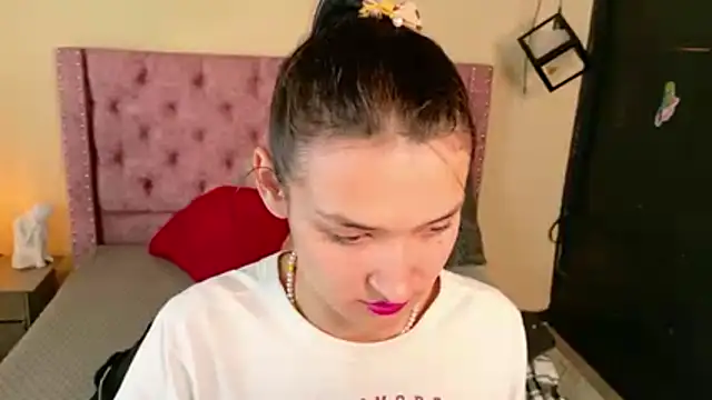 Sofii cutee online show from 21, 2, 2026