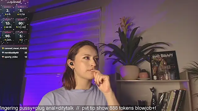 Snapshot of Mara_Santoro chatting on 18, 2, 2025 Mara Santoro online show from 18, 2, 2025