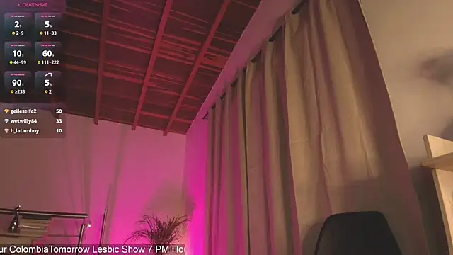 Snapshot of Mara_Santoro chatting on 23, 3, 2025 Mara Santoro online show from 23, 3, 2025