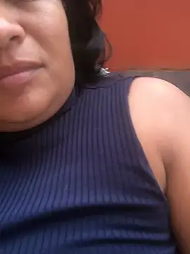 indiazinha69  online show from 19, 2, 2026
