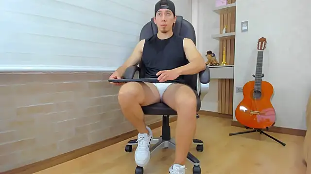 Tombarden online show from 29, 11, 2025