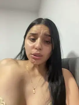 Snapshot of Bonet_iris chatting on 7, 2, 2026 Bonet iris online show from 7, 2, 2026