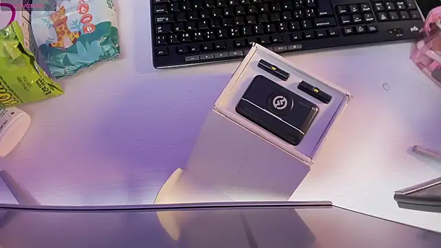 Snapshot of Bonet_iris chatting on 25, 2, 2026 Bonet iris online show from 25, 2, 2026