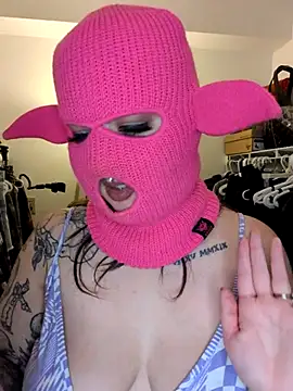 goblingirl888 online show from 10, 9, 2025