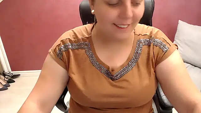 Snapshot of Wetandnaughtyxx chatting on 21, 9, 2025 Wetandnaughtyxx online show from 21, 9, 2025