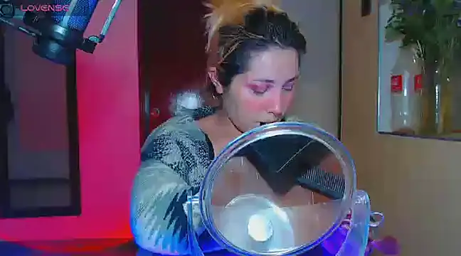 Hinako0Satorii  online show from 21, 3, 2025