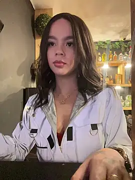 JullieBoo online show from 8, 2, 2025