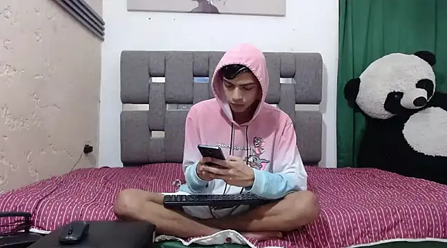 Snapshot of KING_STYLE2 chatting on 13, 2, 2025 KING STYLE2 online show from 13, 2, 2025