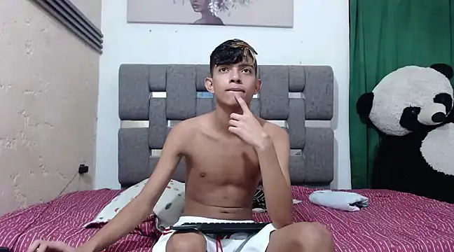 Snapshot of KING_STYLE2 chatting on 14, 2, 2025 KING STYLE2 online show from 14, 2, 2025