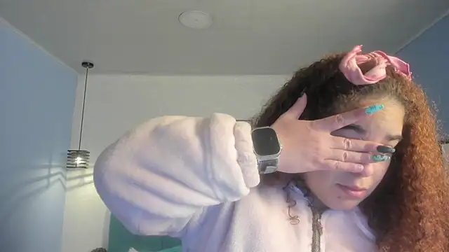 ninna curly online show from 14, 11, 2025