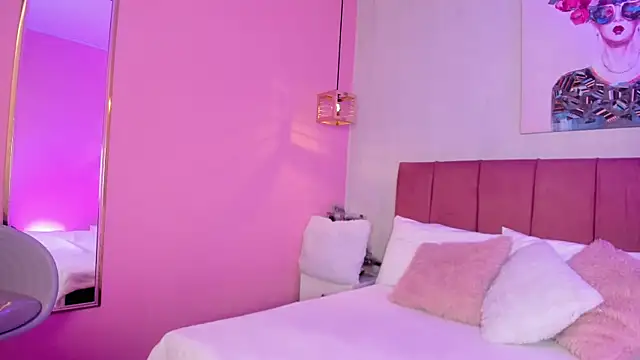 Snapshot of ninna_curly chatting on 5, 2, 2026 ninna curly online show from 5, 2, 2026