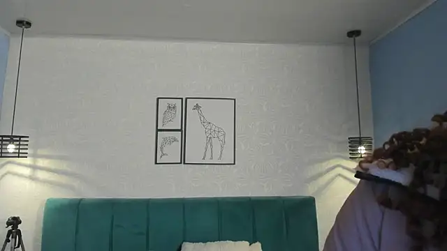 Snapshot of ninna_curly chatting on 29, 4, 2026 ninna curly online show from 29, 4, 2026
